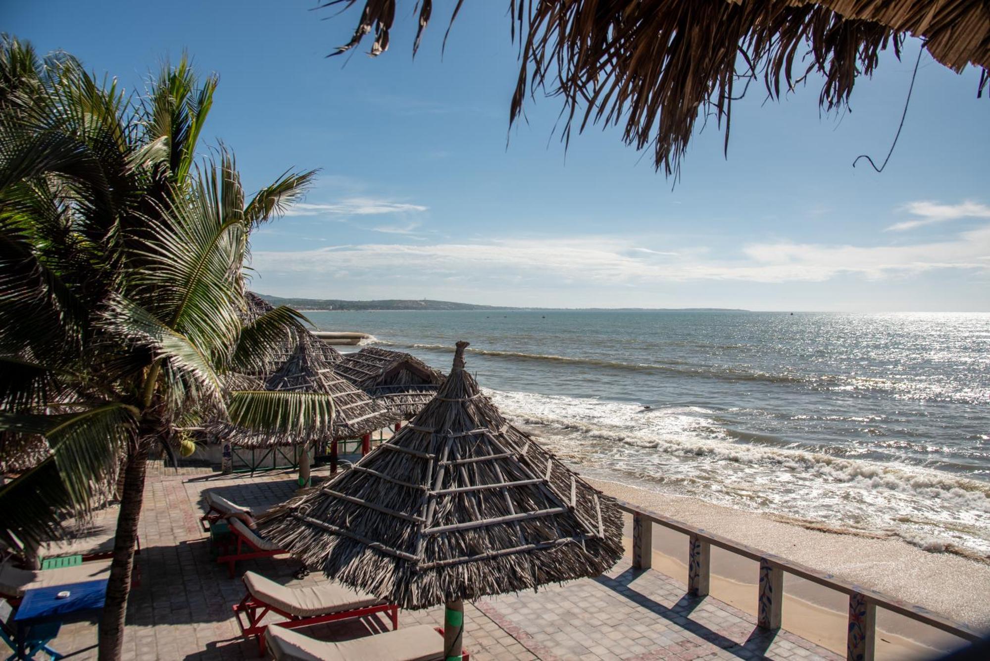 Full Moon Beach Resort Mũi Né Exterior foto